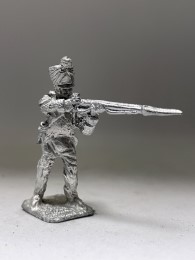 BIC-FN062 - Line Voltigeur standing firing, campaign dress 1812-15