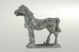 BIC-H002 - Light horse standing