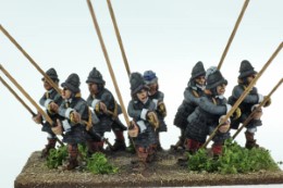 BIC-ECW031 - Armoured Pikemen with tassets ready to receive cavaly