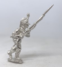 FLM-WN003 - Light infantry wearing horsehair helmet advancing high porte