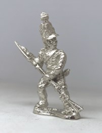 FLM-WN004 - Light infantry wearing horsehair helmet ramming shot